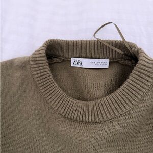 Zara women’s Khaki Crewneck Sweater